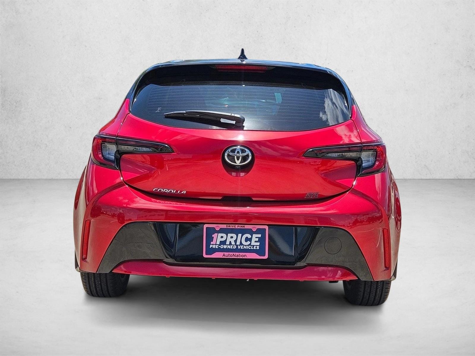 2025 Toyota Corolla Hatchback SE - Photo 7