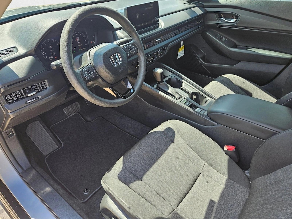 New 2025 Honda Accord SE Sedan