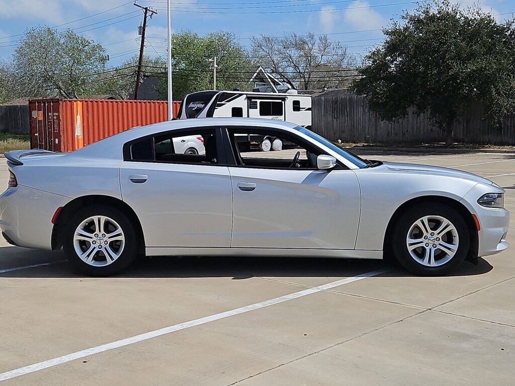 Used 2021 Dodge Charger SXT Sedan
