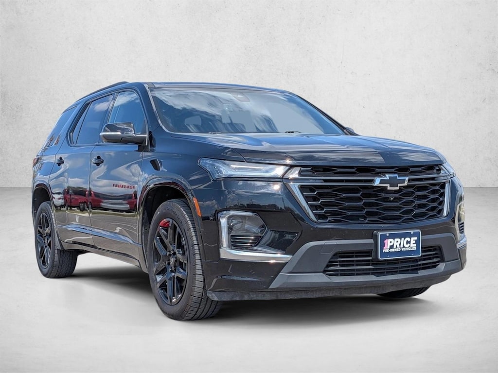 Used 2023 Chevrolet Traverse Premier SUV