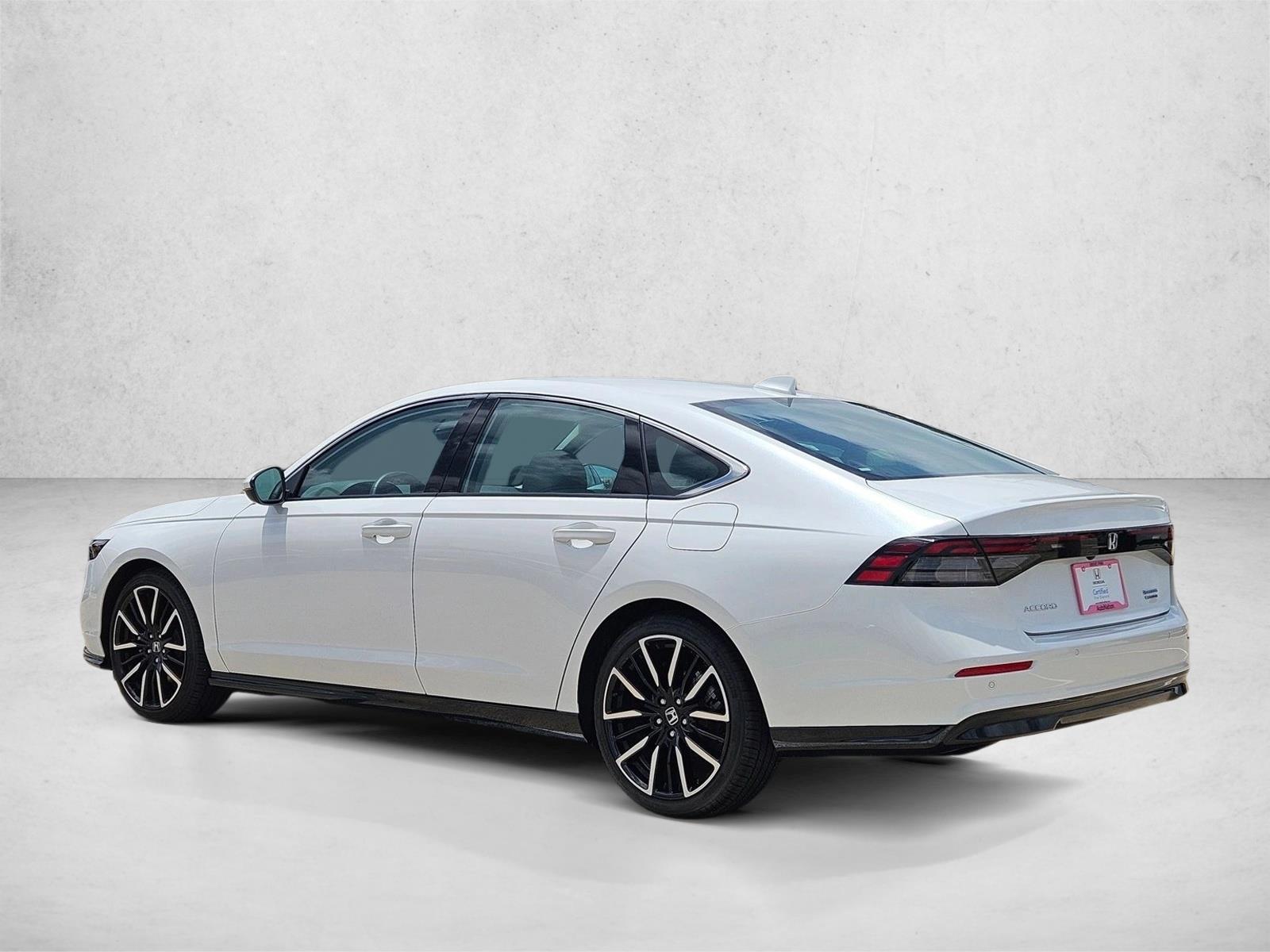 2026 Honda Accord Hybrid Touring - Photo 9