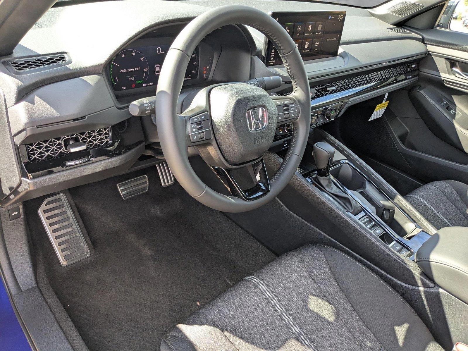 2025 Honda Accord Hybrid Sport photo 3