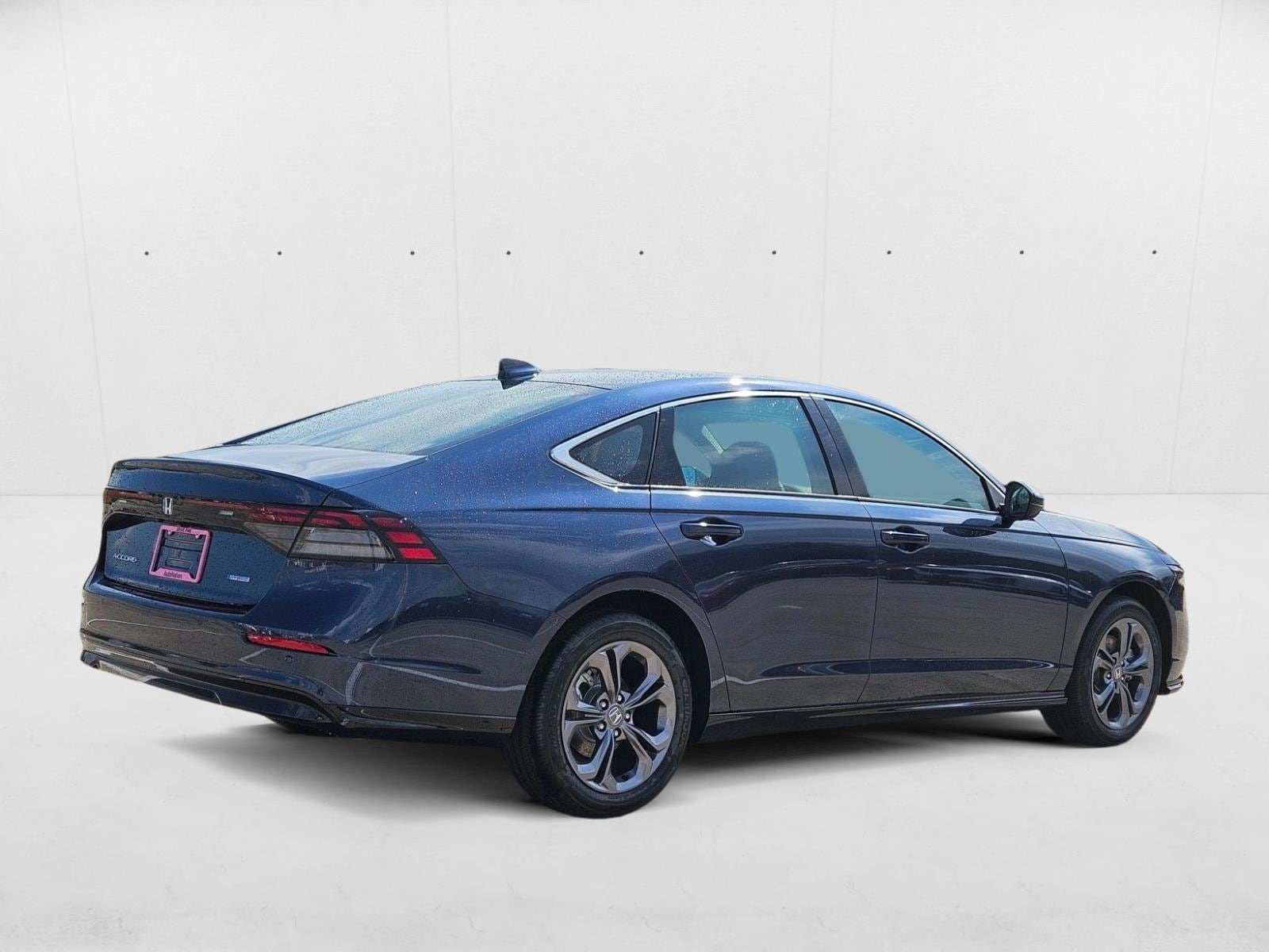 2025 Honda Accord Hybrid EX-L - Photo 2