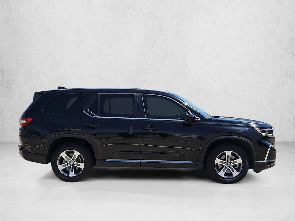 Certified 2023 Honda Pilot EX-L 7 Passenger SUV