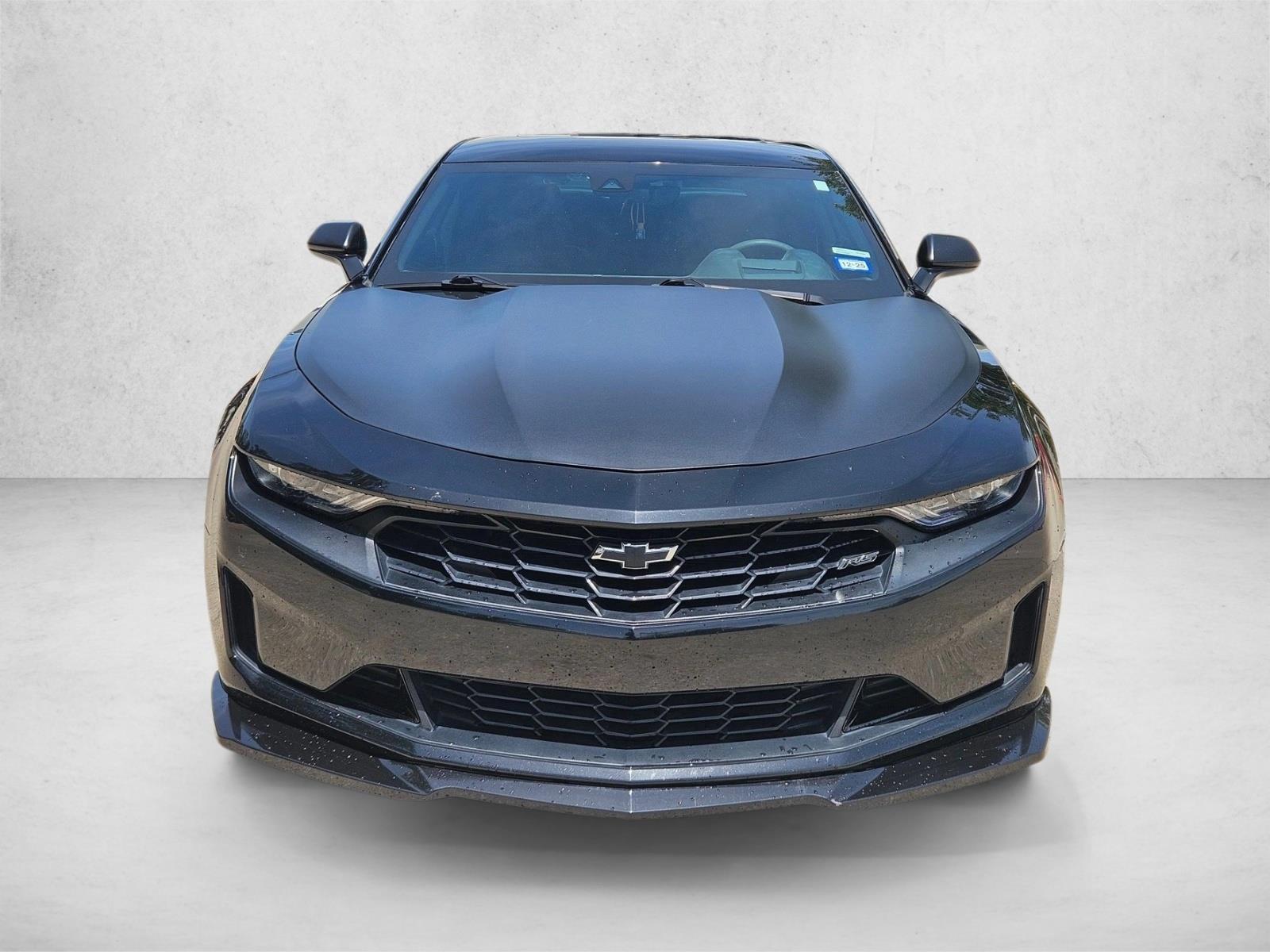 2021 Chevrolet Camaro 3LT photo 2