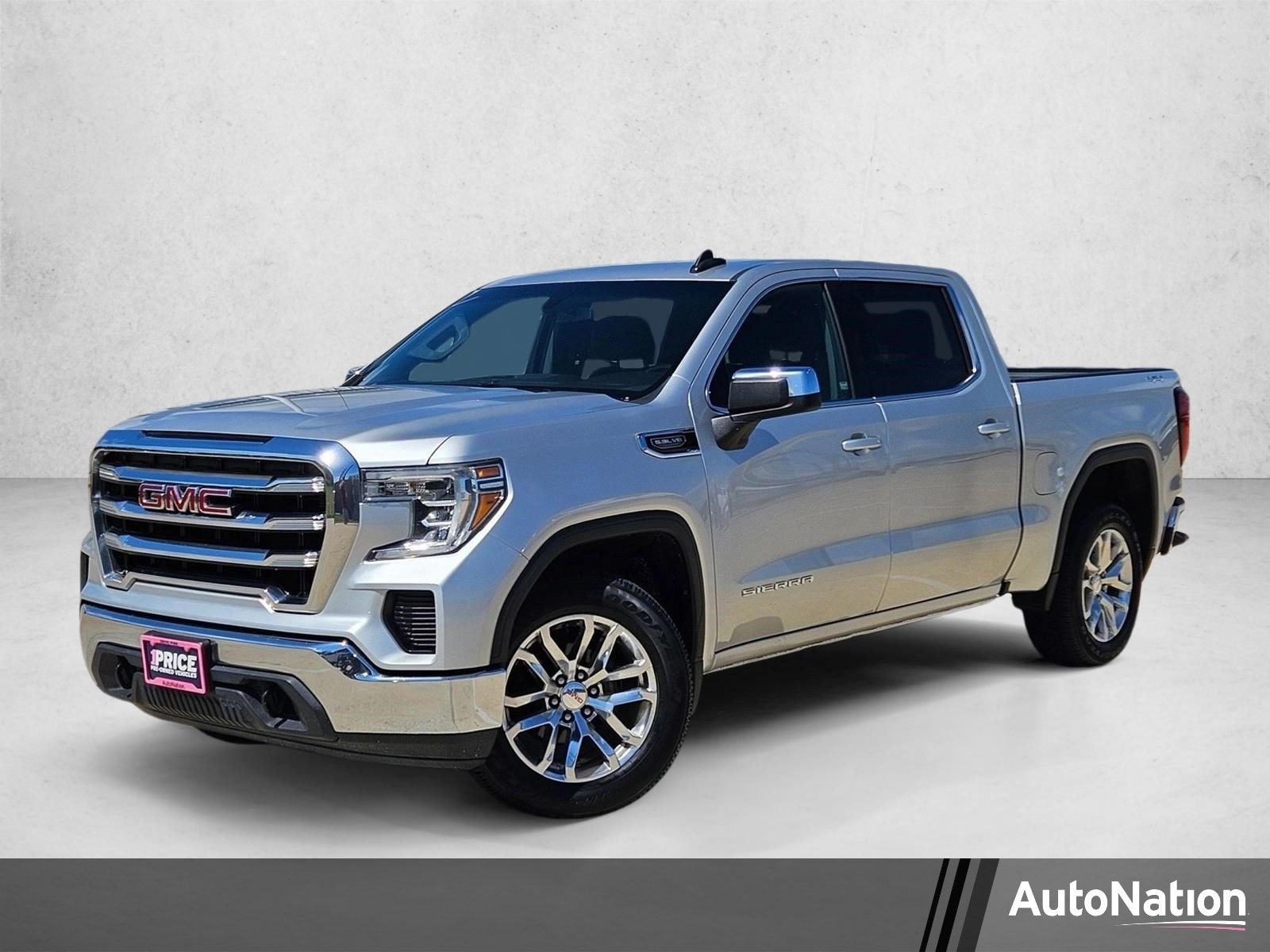 2020 GMC Sierra 4WD Crew Cab Short Box SLE's photo