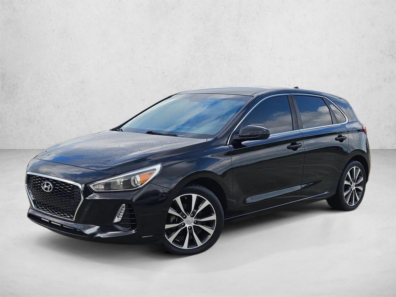 2018 Hyundai Elantra GT GT's photo