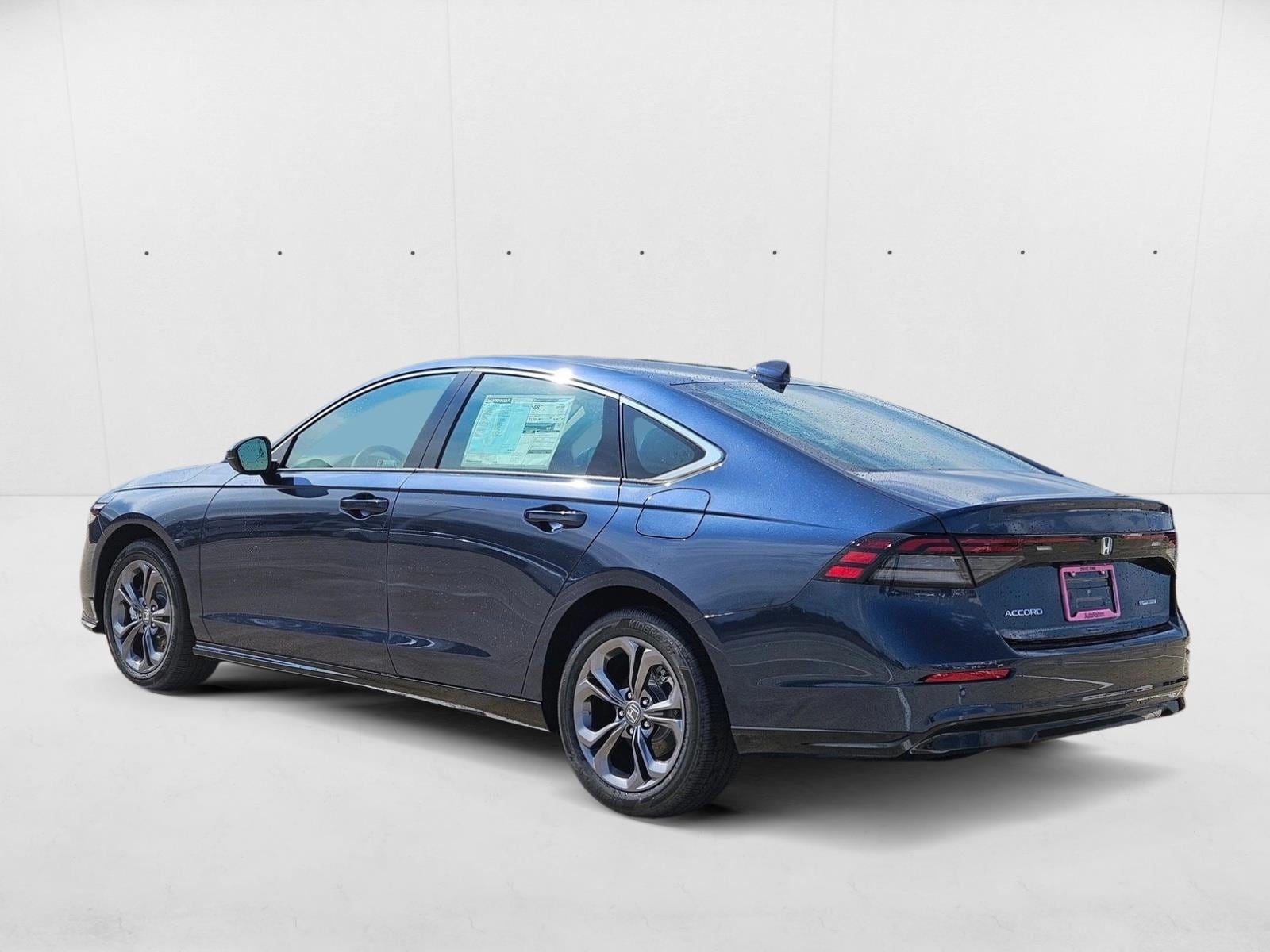 2025 Honda Accord Hybrid EX-L - Photo 9