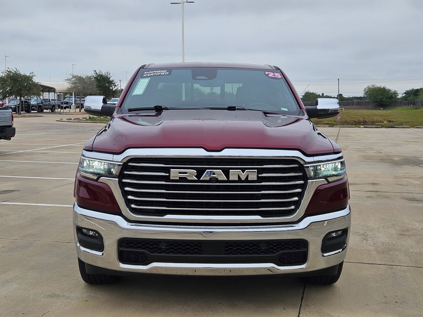 2025 Ram 1500 Laramie photo 2