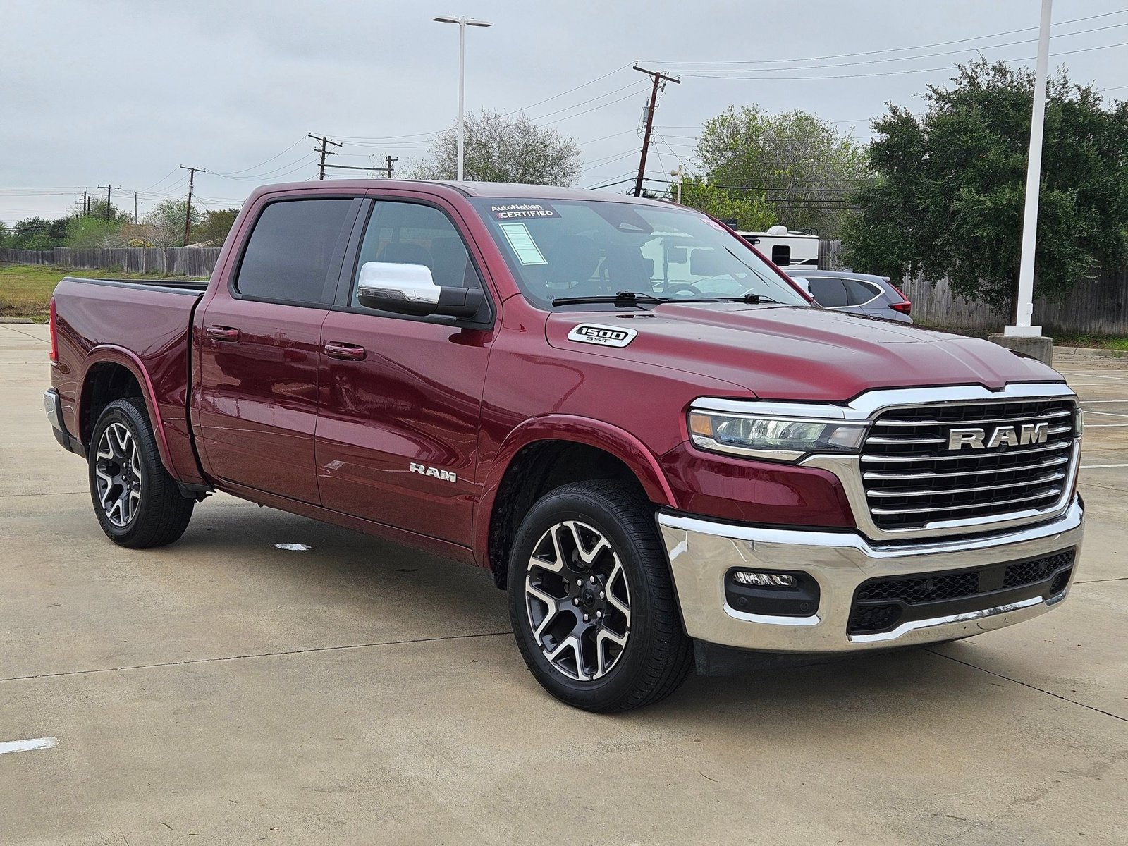 2025 Ram 1500 Laramie photo 3