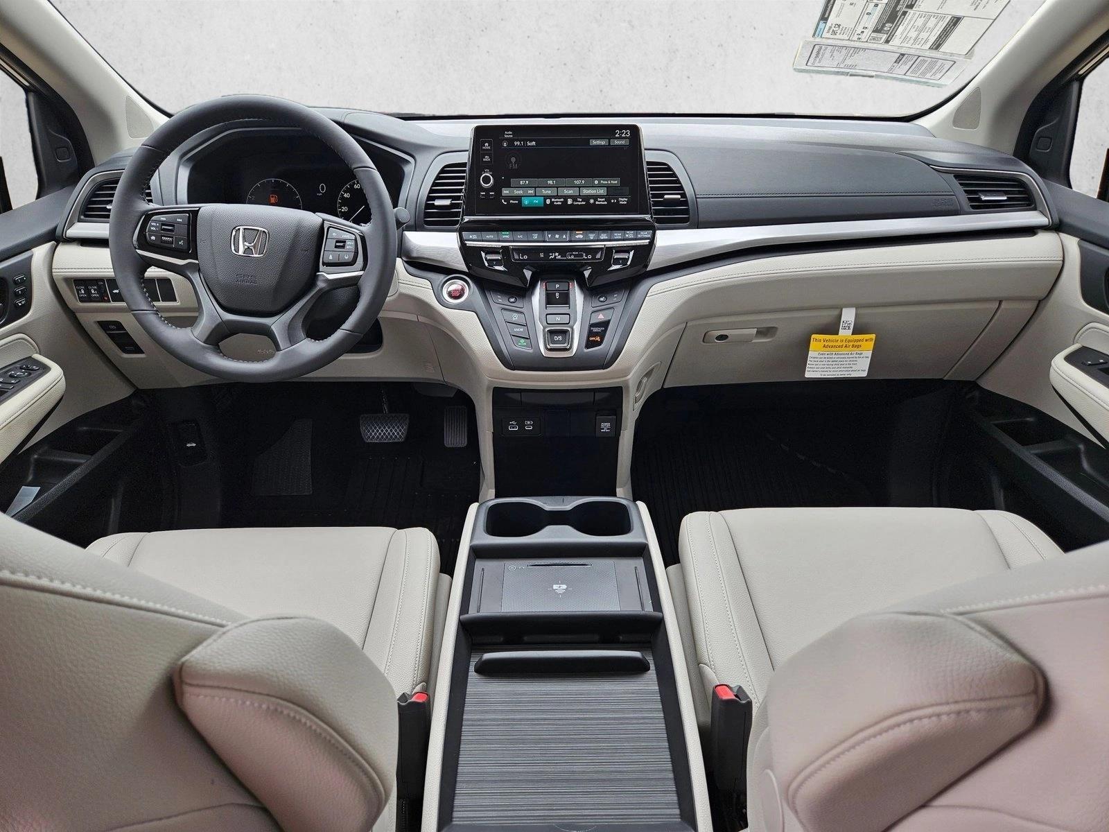 2026 Honda Odyssey EX-L - Photo 14