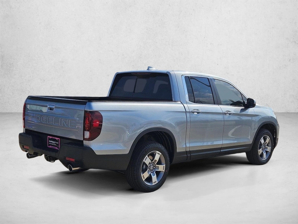 New 2026 Honda Ridgeline RTL Truck Crew Cab
