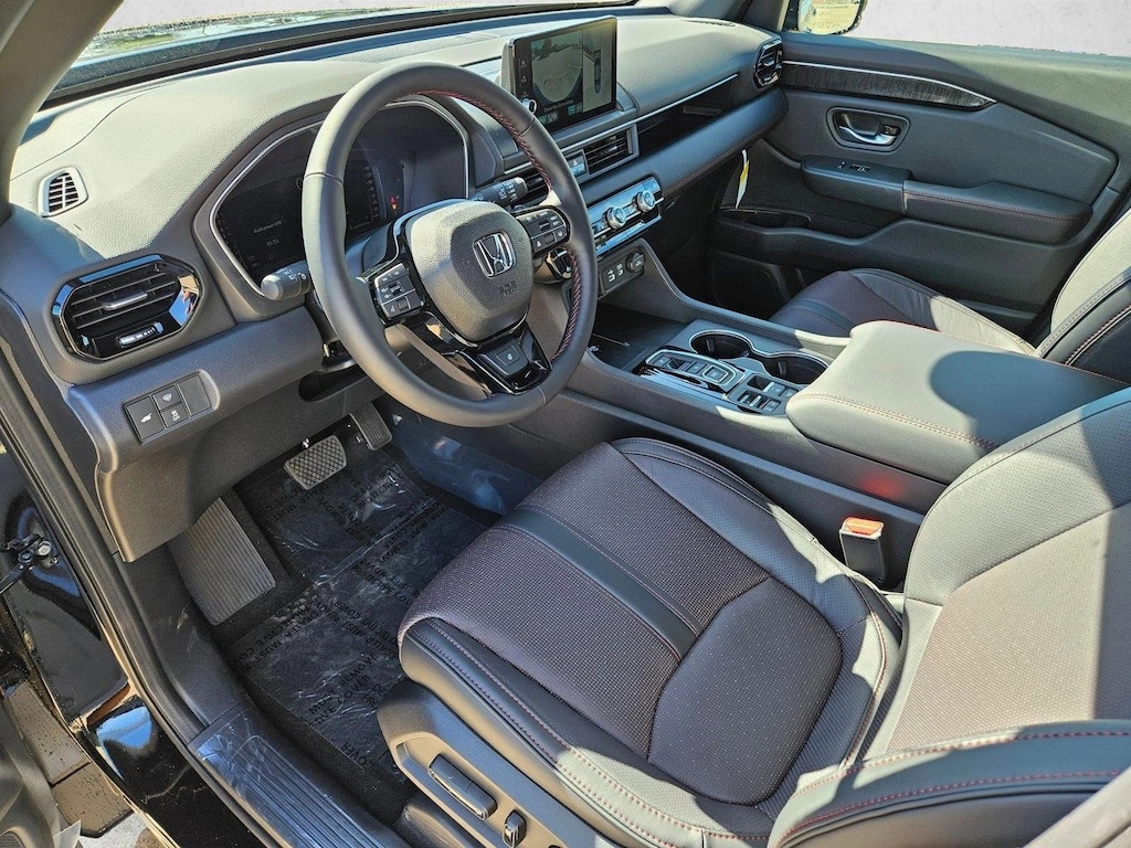 New 2025 Honda Pilot Black Edition SUV