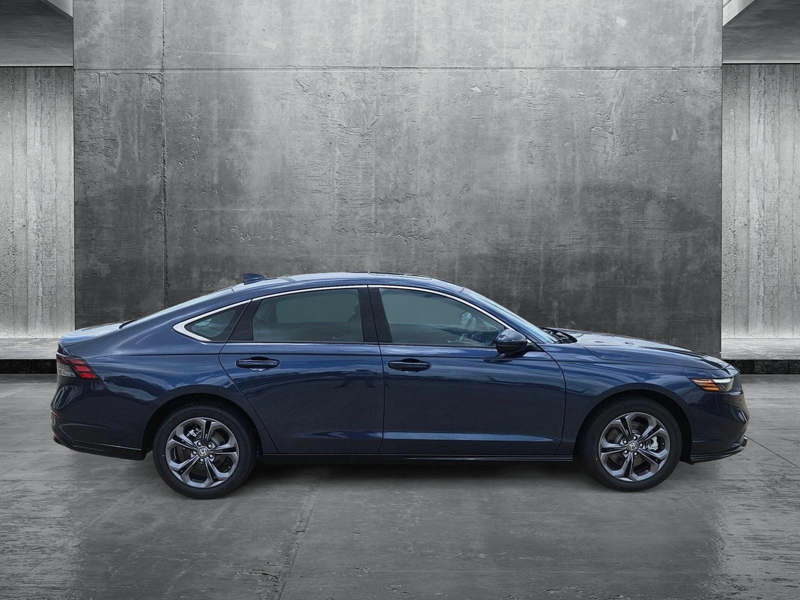2025 Honda Accord Hybrid EX-L photo 4