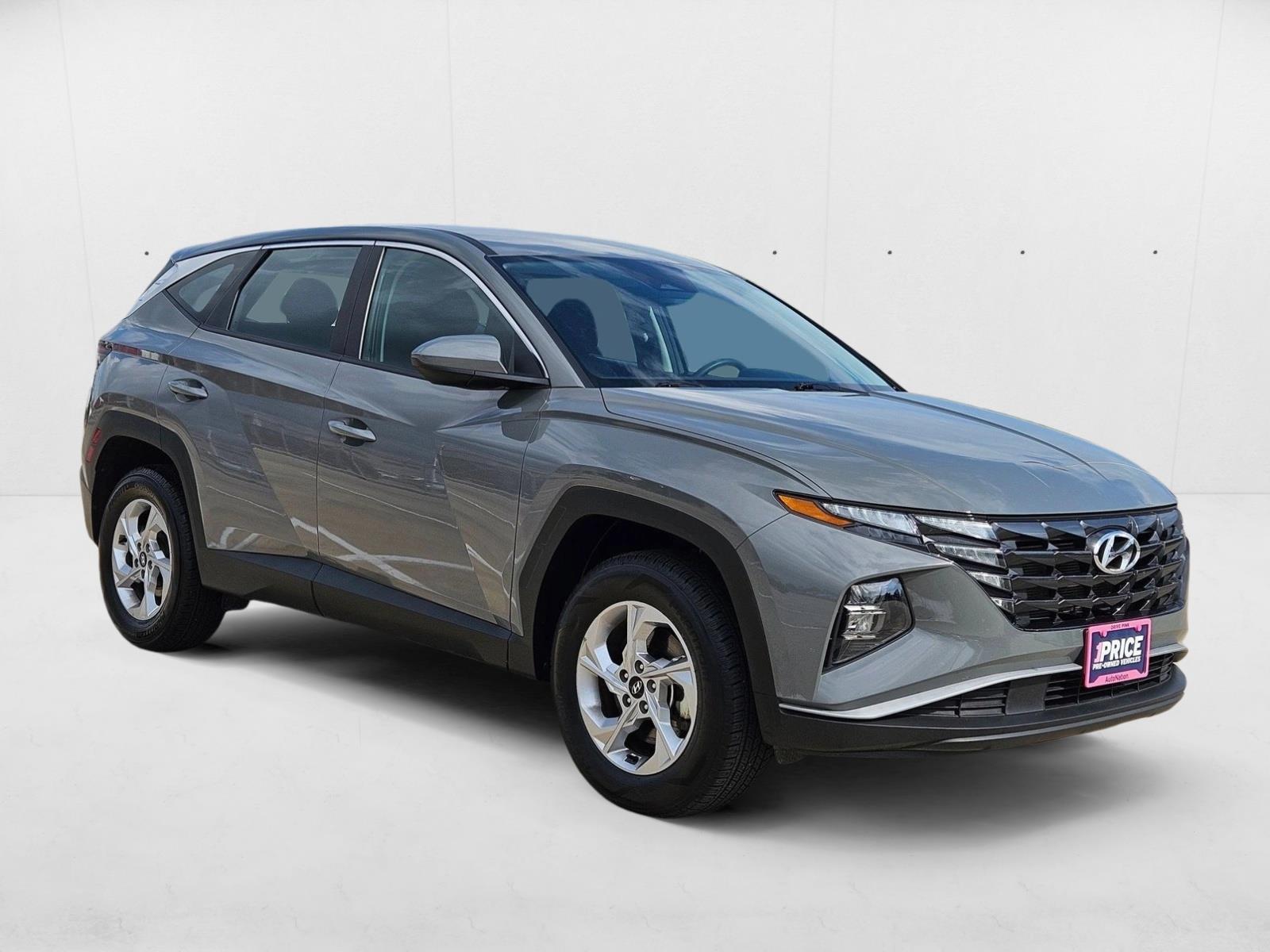 2024 Hyundai Tucson SE photo 3