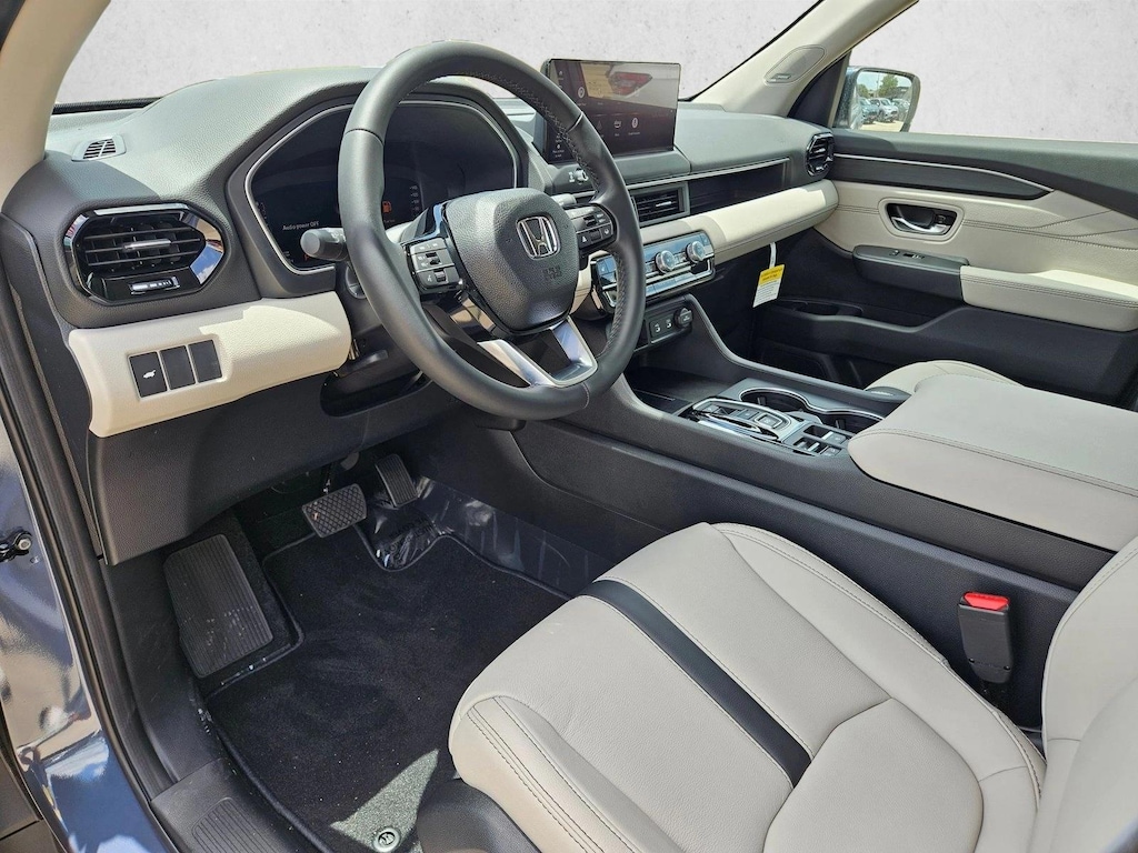 New 2026 Honda Pilot Touring S SUV