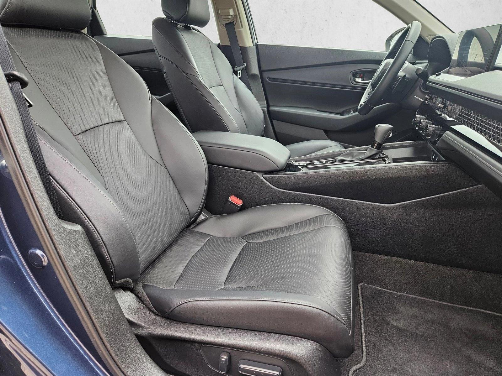 2025 Honda Accord Hybrid EX-L - Photo 19