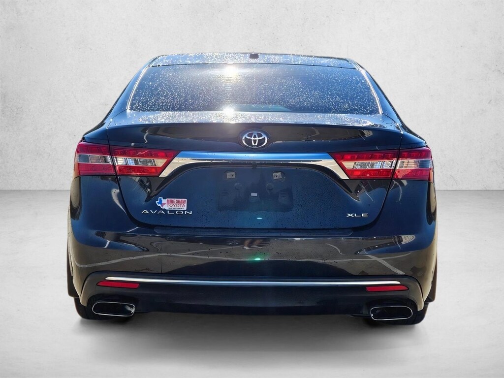 Used 2016 Toyota Avalon XLE Sedan