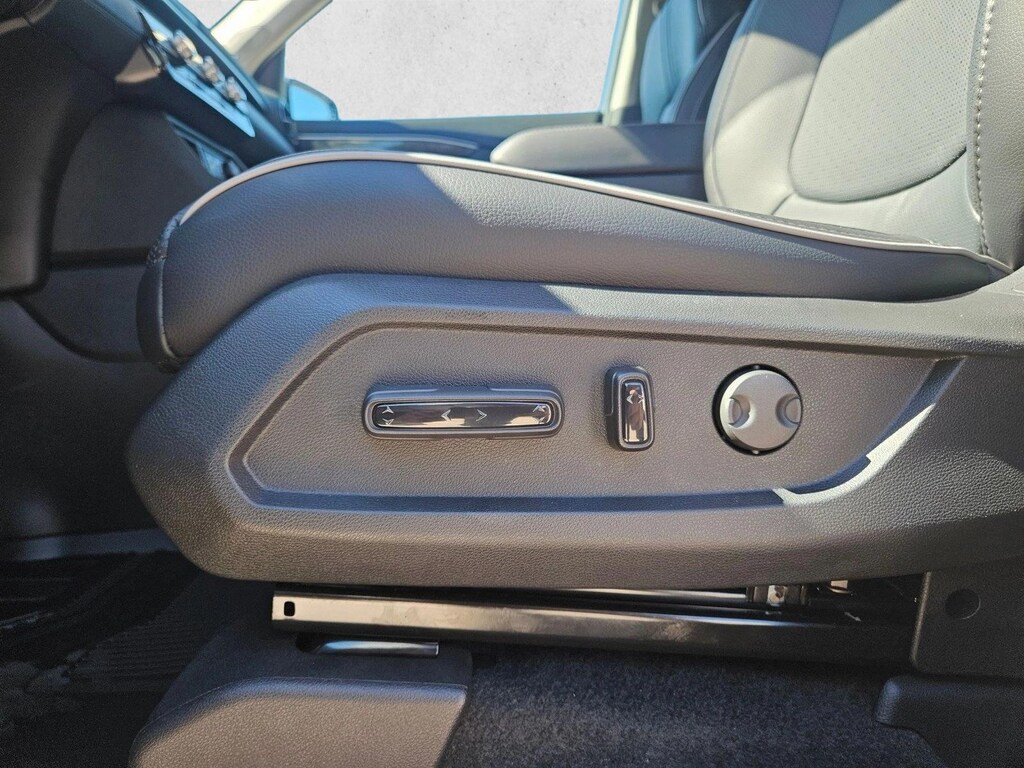 New 2025 Honda Pilot Elite SUV