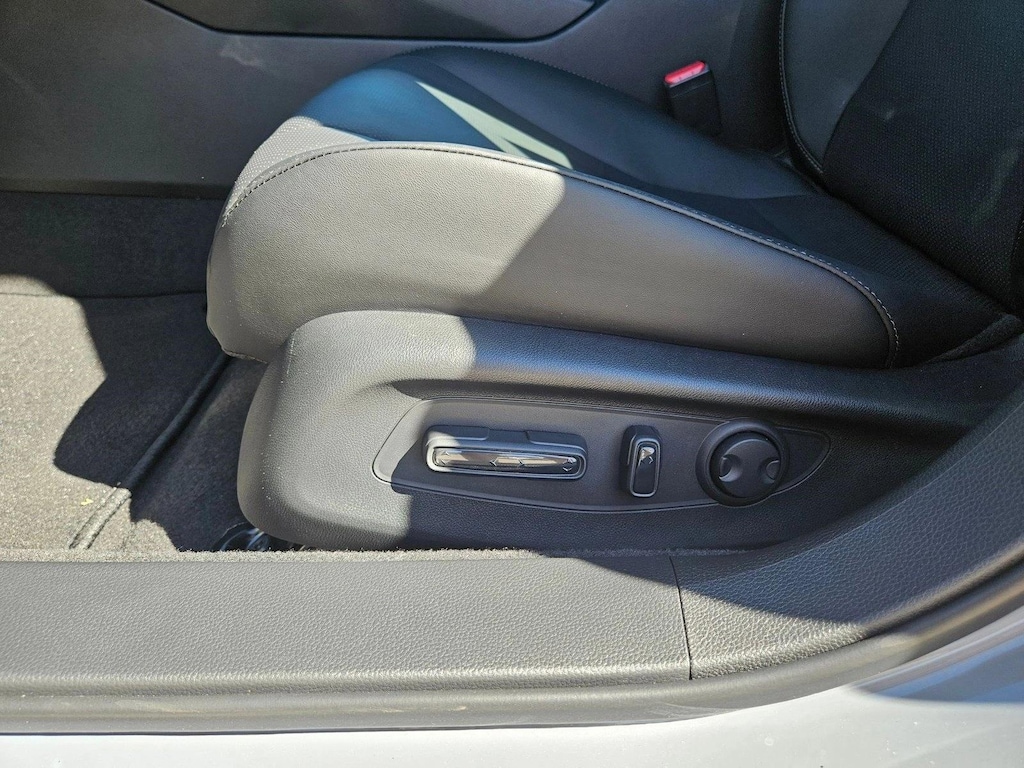 New 2025 Honda Accord Hybrid Sport-L Sedan