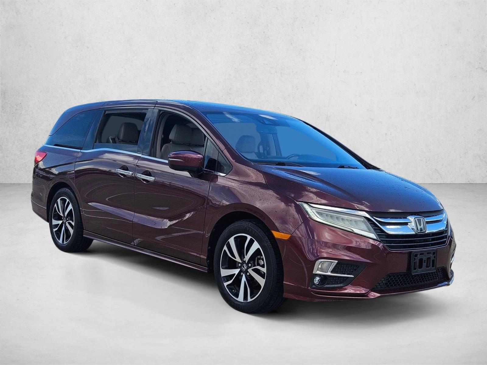 2019 Honda Odyssey Elite photo 3