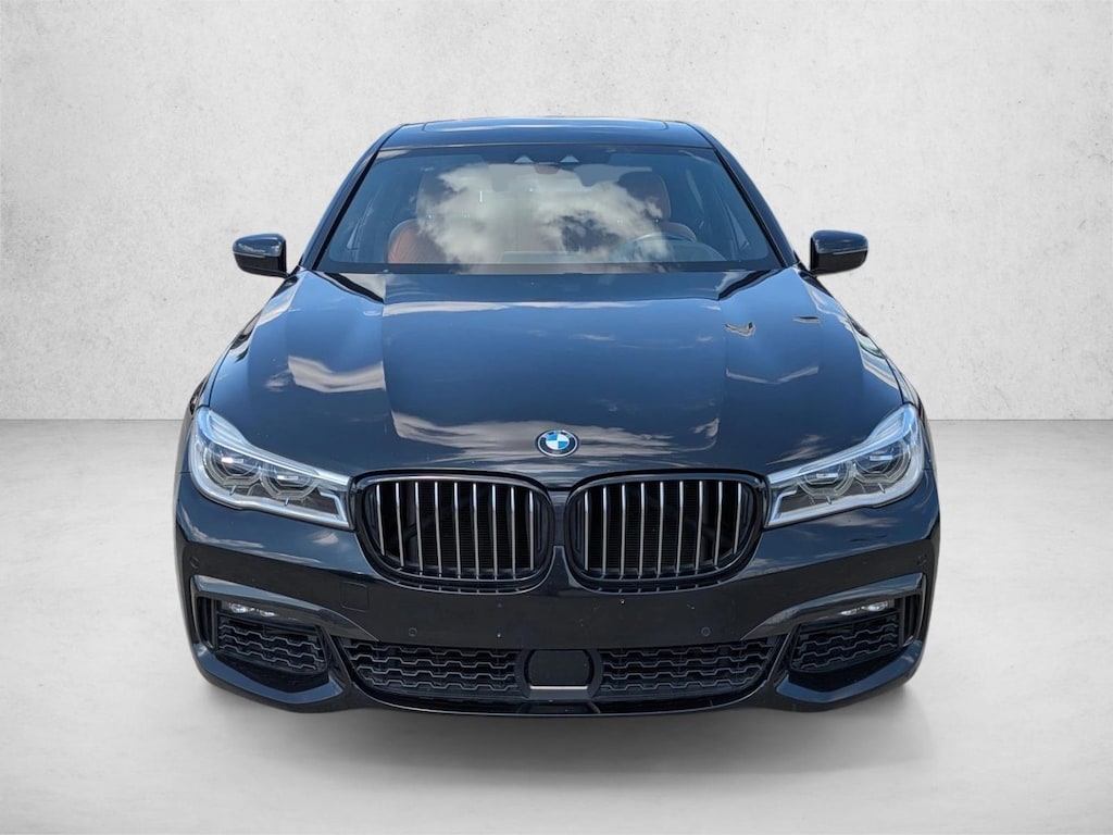 Used 2019 BMW 750i Sedan