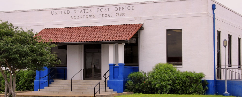 View of USPS in Robstown, TX
