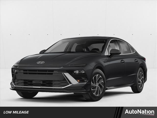 2026 Hyundai Sonata Blue's photo