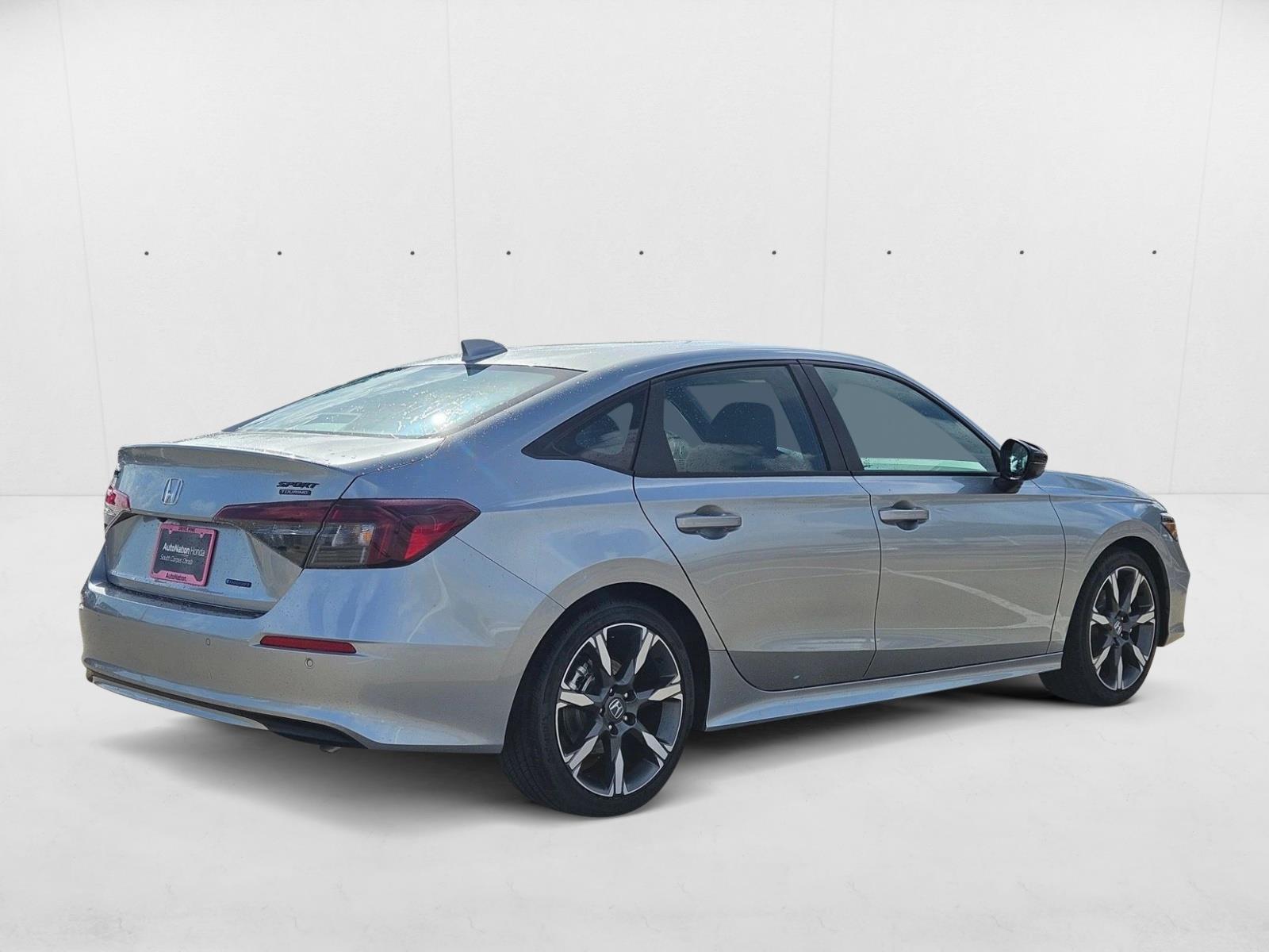 2026 Honda Civic Hybrid Sport Touring photo 2