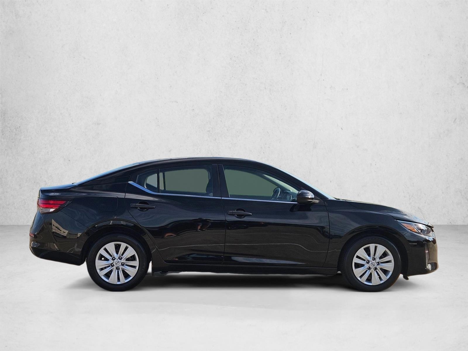2024 Nissan Sentra S photo 4