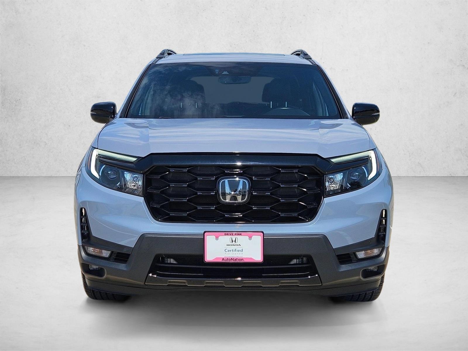 2022 Honda Passport Elite photo 2