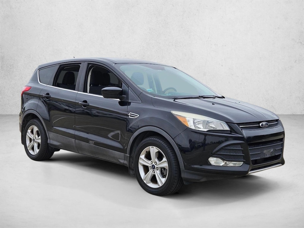 Used 2016 Ford Escape SE SUV