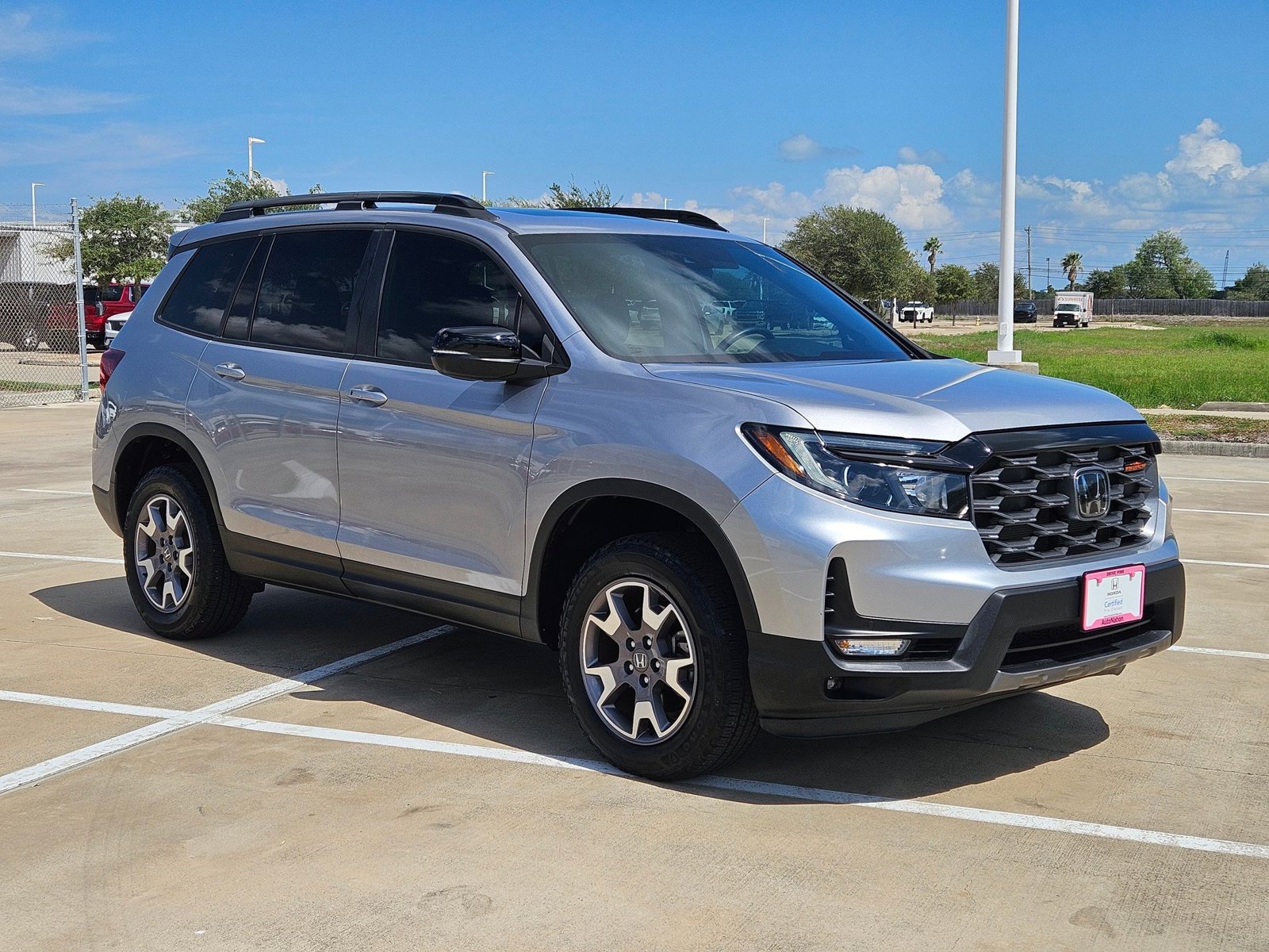 2023 Honda Passport TrailSport photo 3