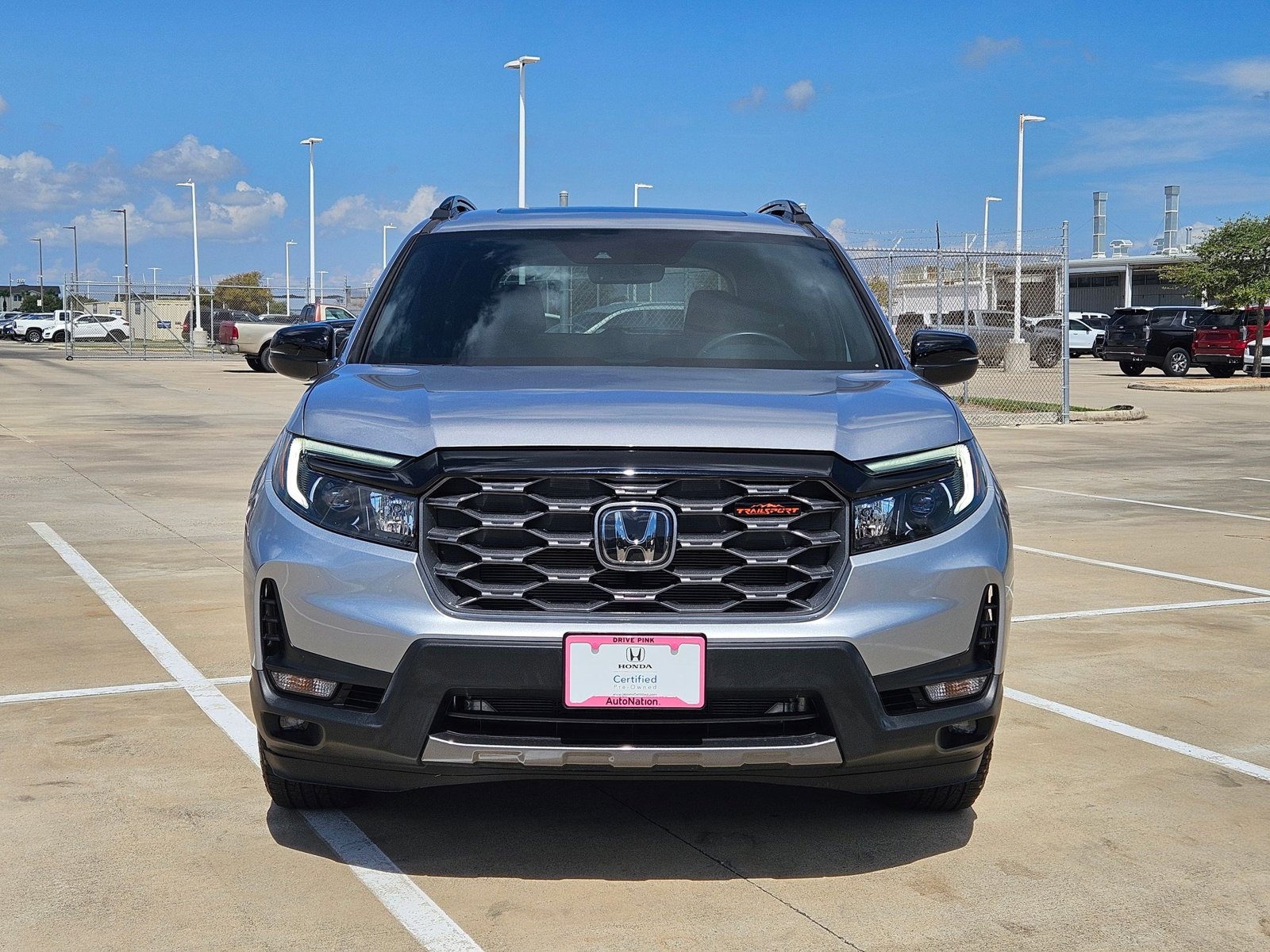2023 Honda Passport TrailSport photo 2