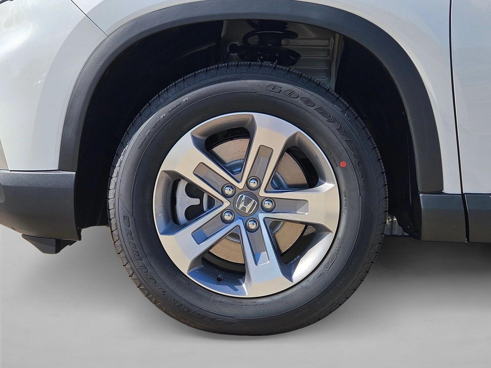 2025 Honda Pilot EX-L - Photo 10