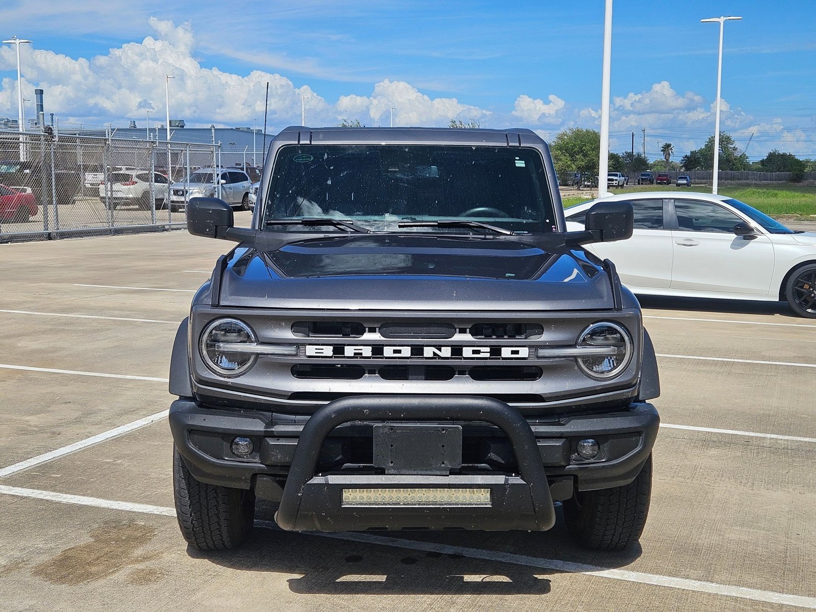 2024 Ford Bronco Big Bend photo 2