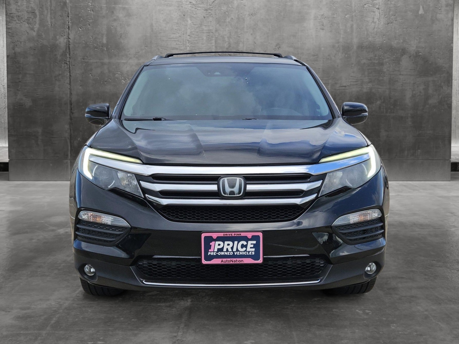 Used 2017 Honda Pilot Elite with VIN 5FNYF6H05HB028074 for sale in Corpus Christi, TX