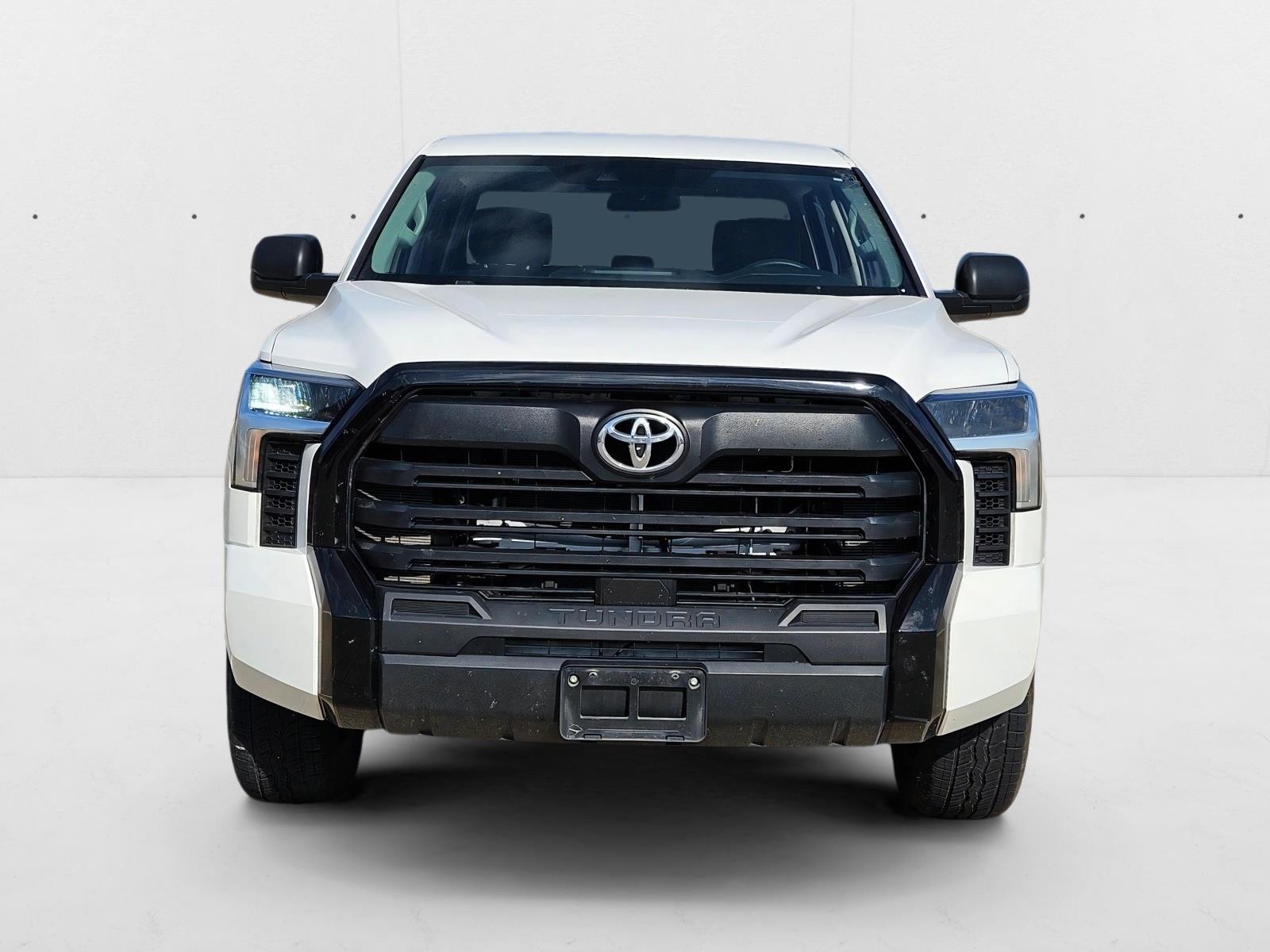 2024 Toyota Tundra SR CrewMax photo 2