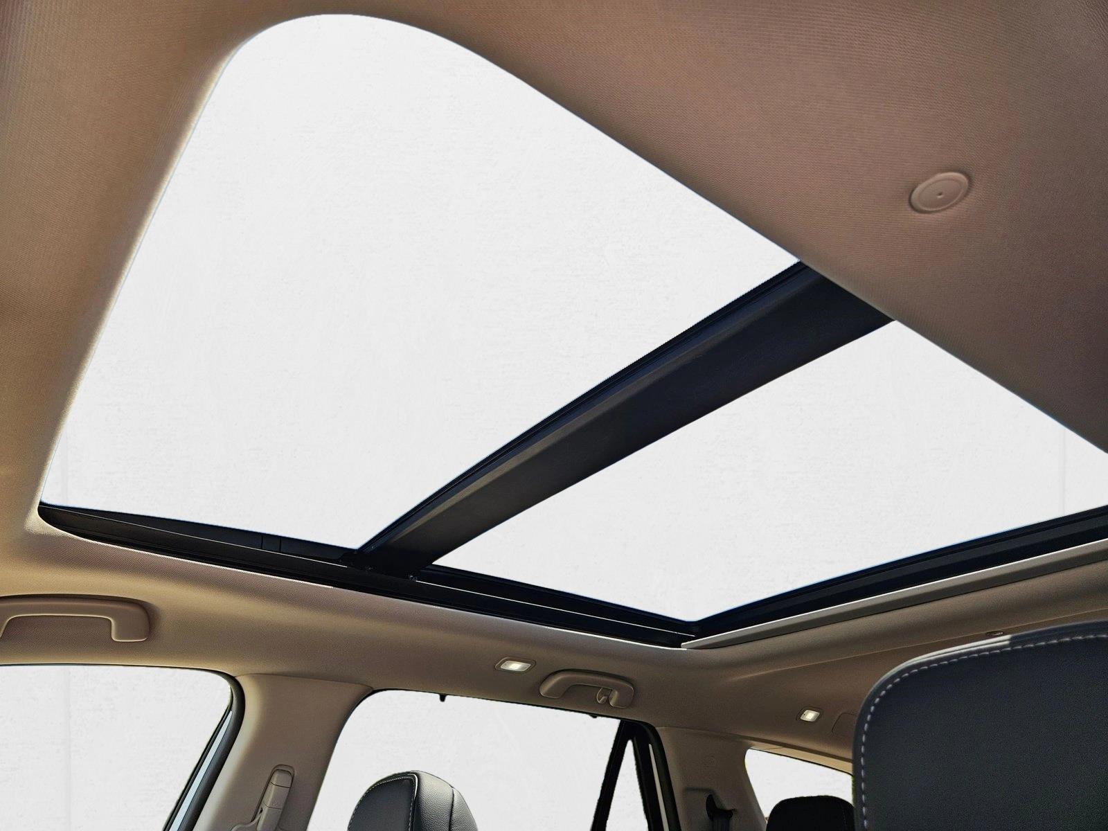 2025 Honda Pilot Touring - Photo 16