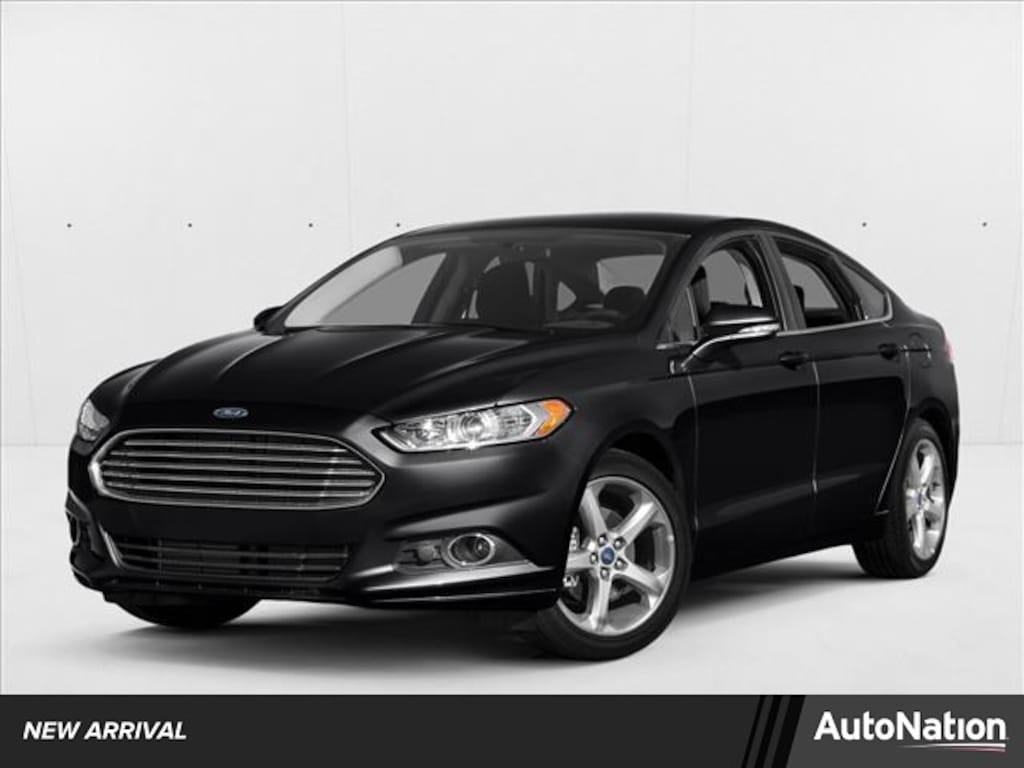 Used 2016 Ford Fusion SE Sedan