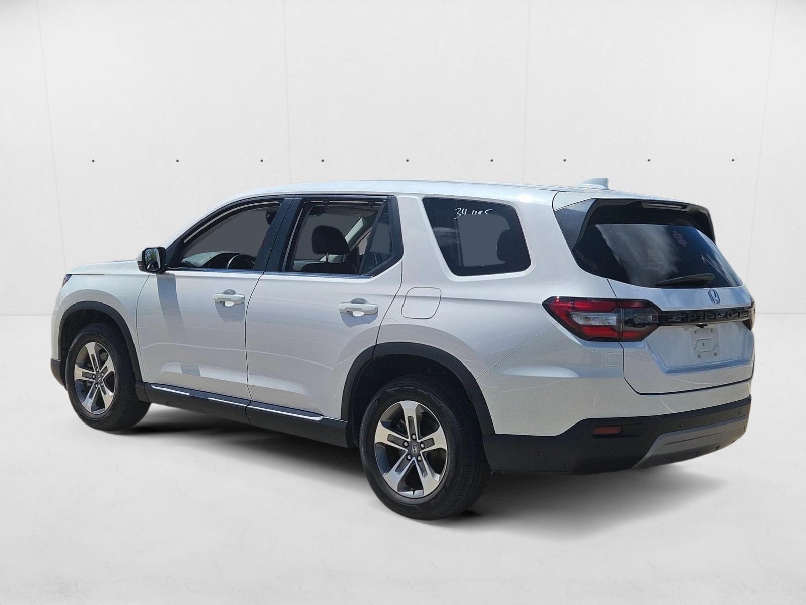 2024 Honda Pilot EX-L photo 4