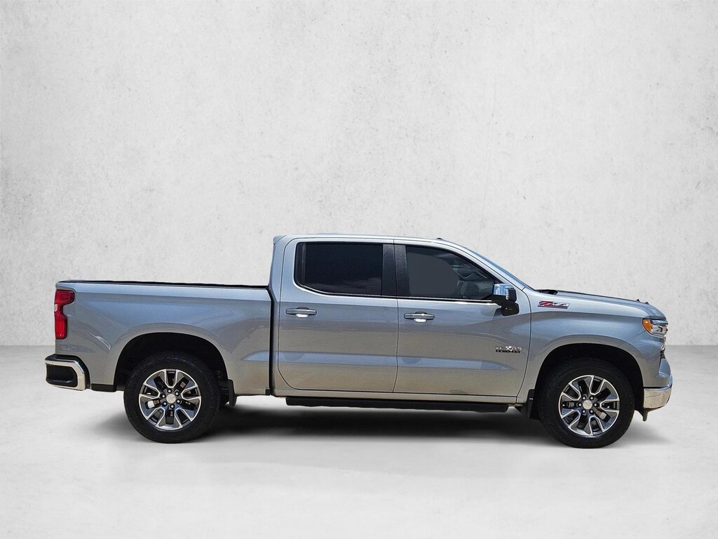 Used 2025 Chevrolet Silverado 1500 LT w/1LT Truck Crew Cab