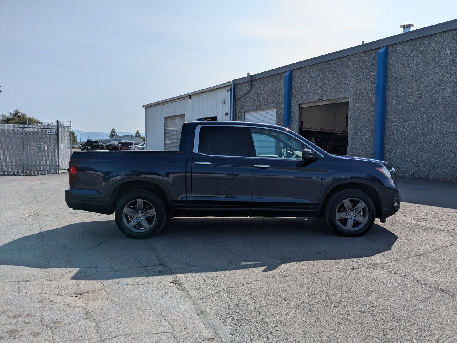 2022 Honda Ridgeline RTL-E photo 4