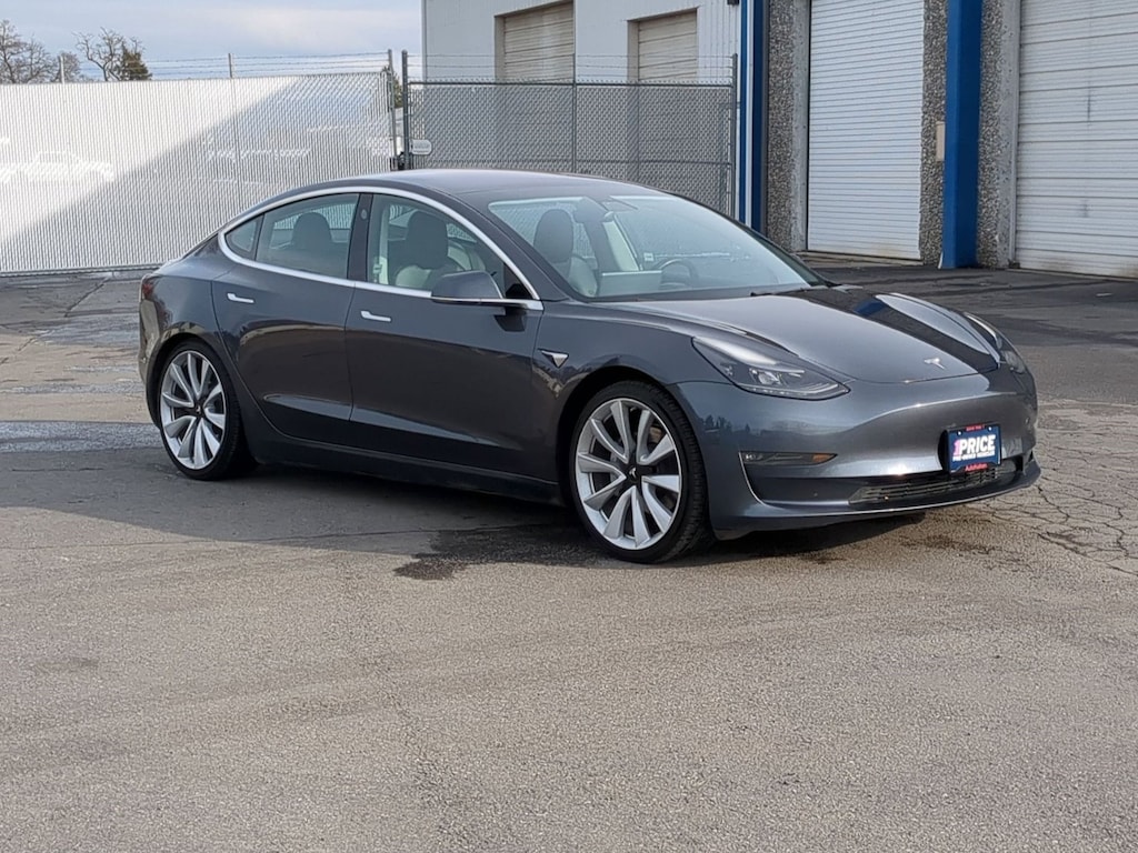 Used 2017 Tesla Model 3 Sedan