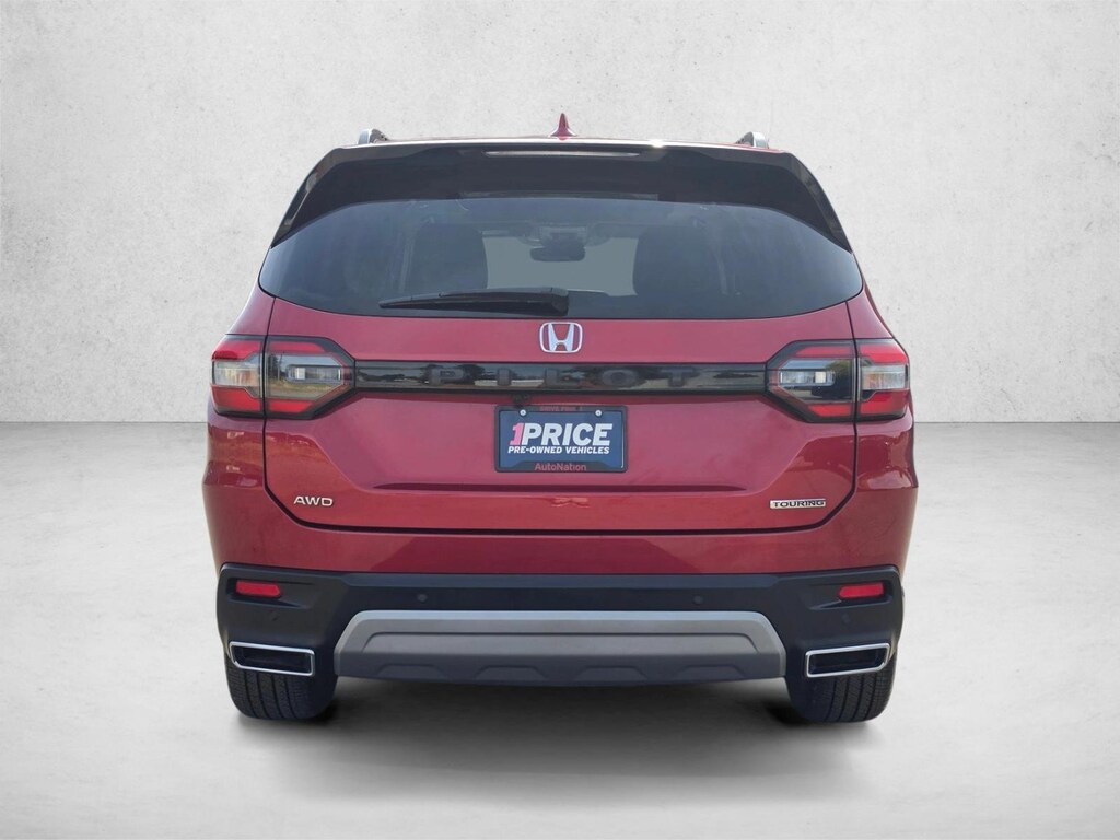 Used 2024 Honda Pilot Touring SUV