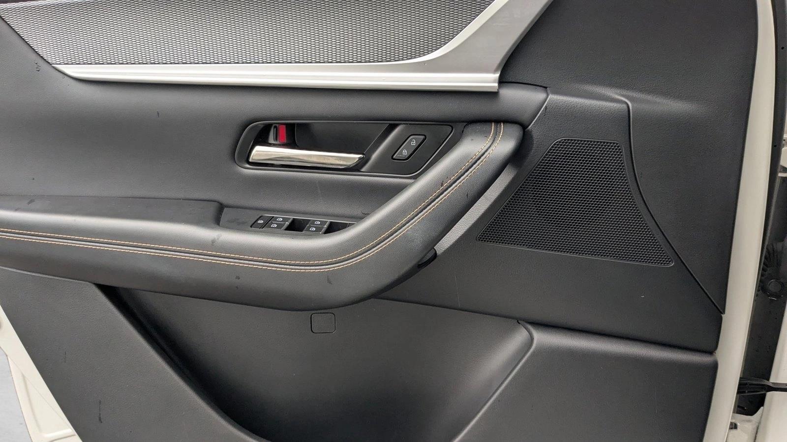 2025 Mazda CX-70 Preferred Package - Photo 12