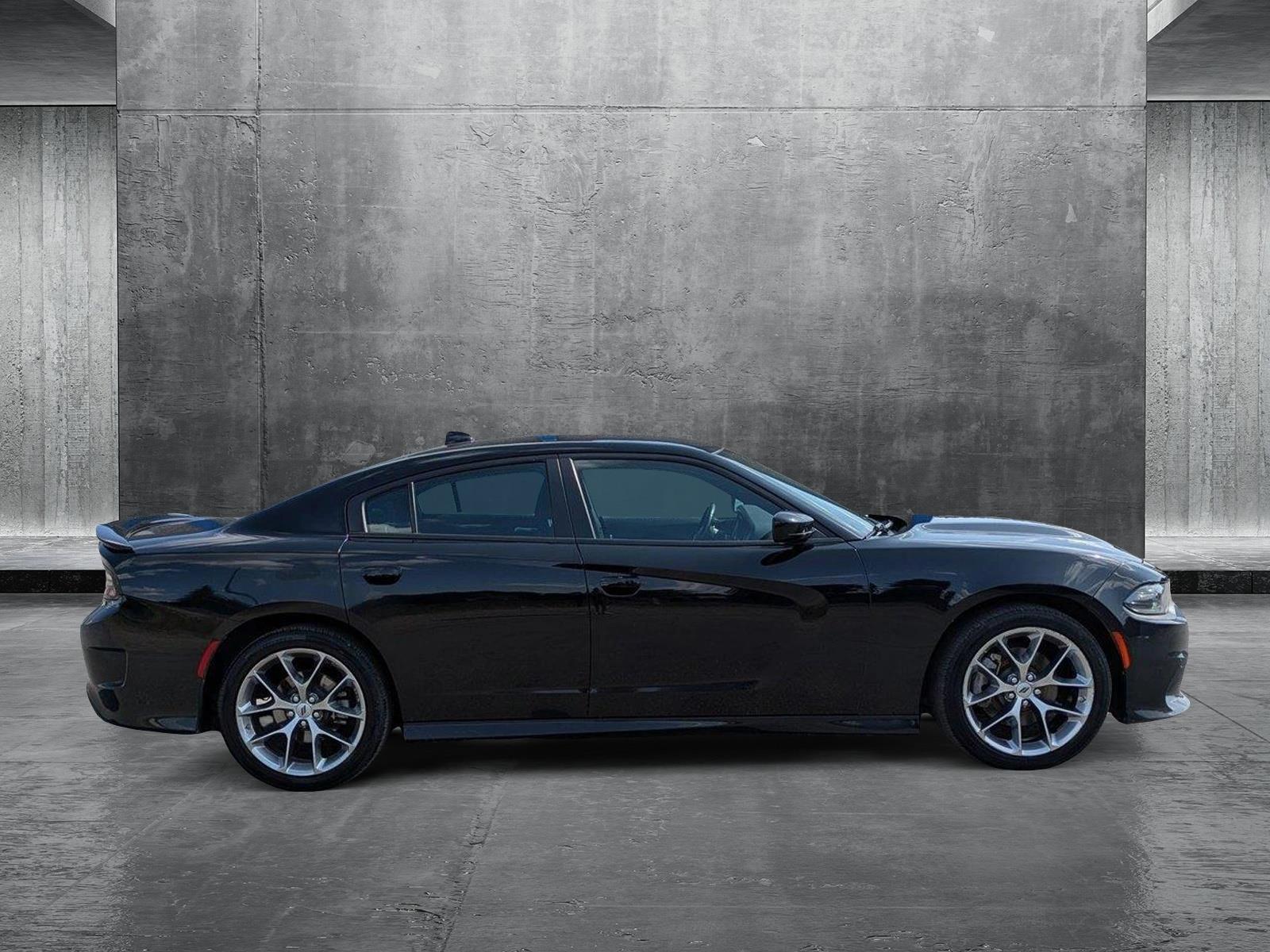 2022 Dodge Charger GT photo 4