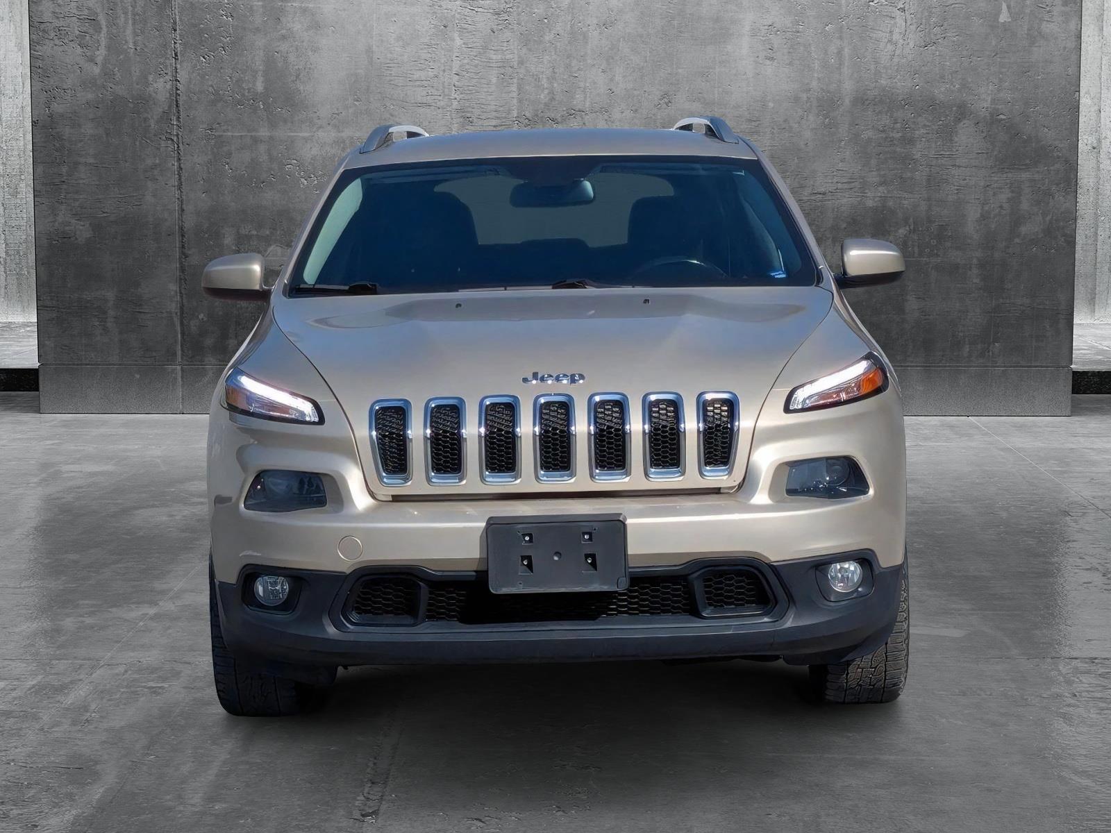 Used 2015 Jeep Cherokee Latitude with VIN 1C4PJLCB0FW632576 for sale in Spokane, WA