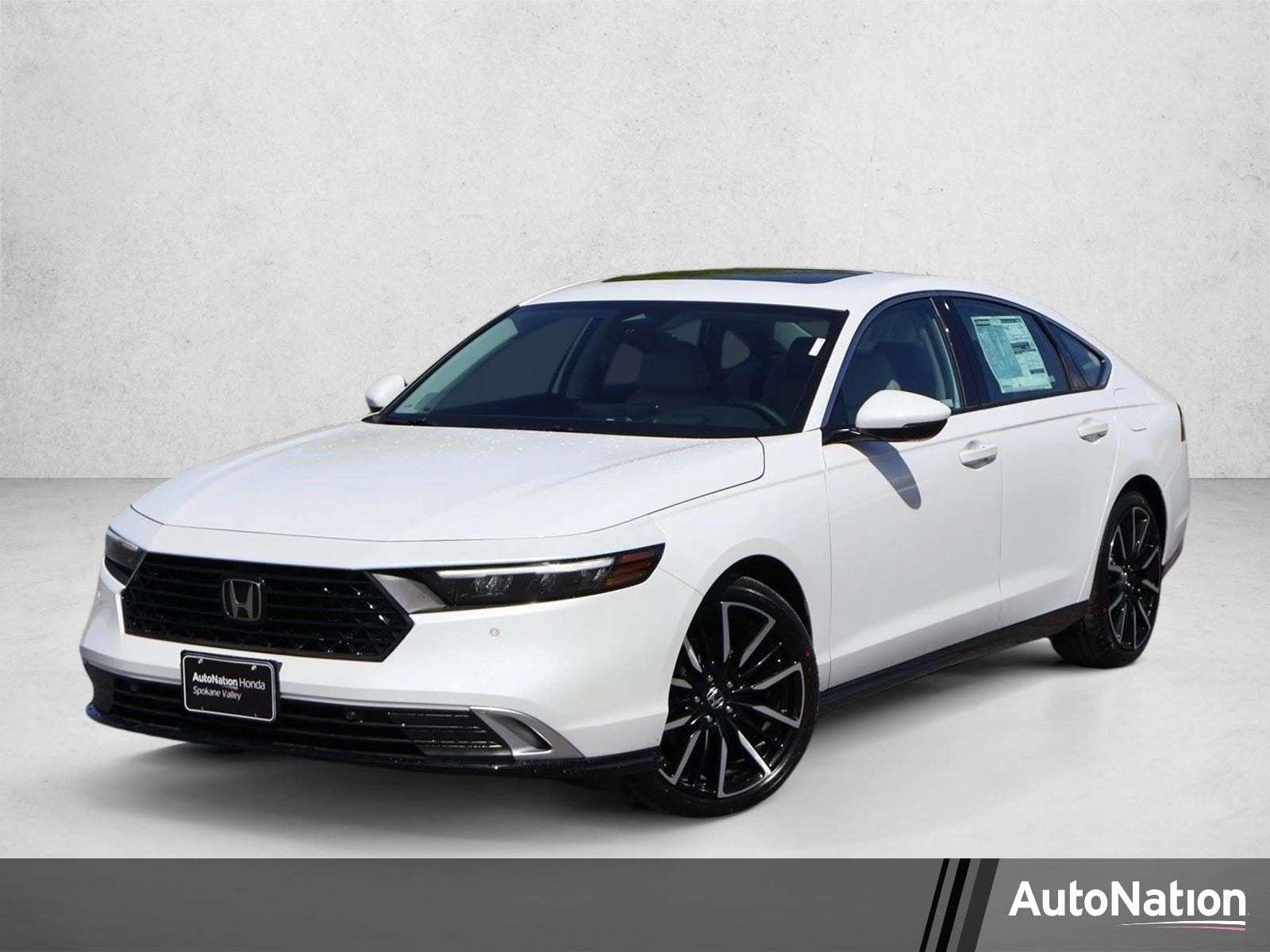 2026 Honda Accord Hybrid Touring's photo