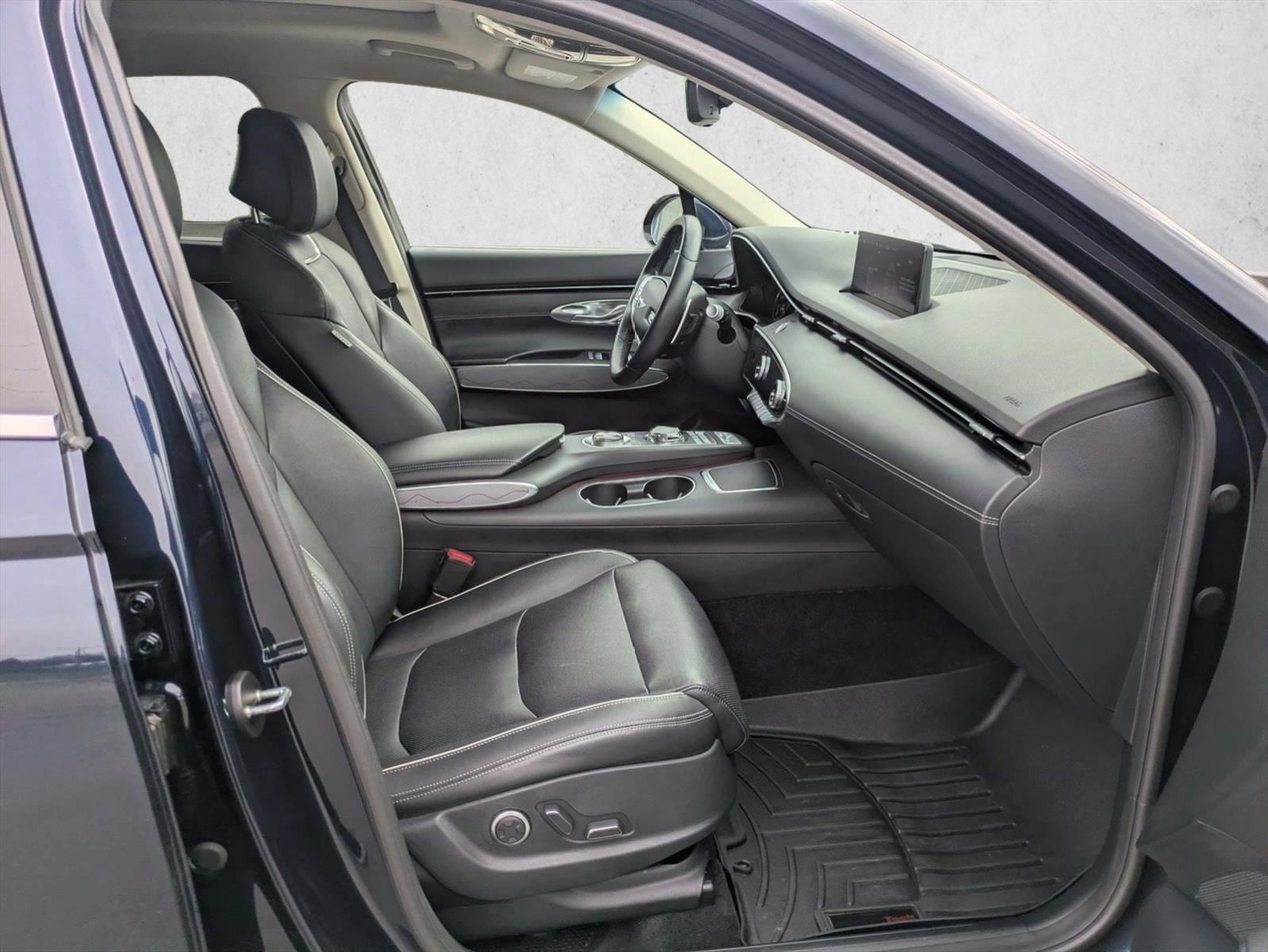 2022 GENESIS GV70 Standard - Photo 29